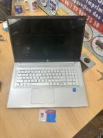 HP laptop 17 CORE i5 | 11e Génération |