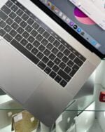 MacBook Pro Touchbar (15-inch, 2016) – Image 5