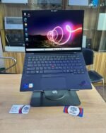 Lenovo ThinkPad X1 Carbon Gen 10 Core i7 12eme Génération avec Ram 16G - SSD 1Tera - écran 14’ TACTILE