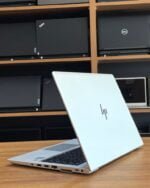 HP EliteBook 840 G5 CORE i7 ~ 8ème Gen | SSD 512 Go - RAM 16 Go DDR4