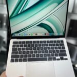 MacBook Air (13-inch, M2, 2022)