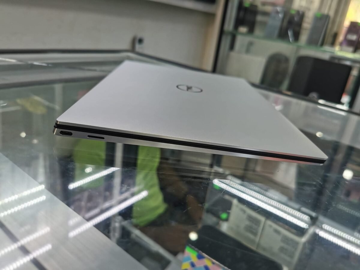 Dell xps 13 ~ 9310 ( 2021 ) – Image 3