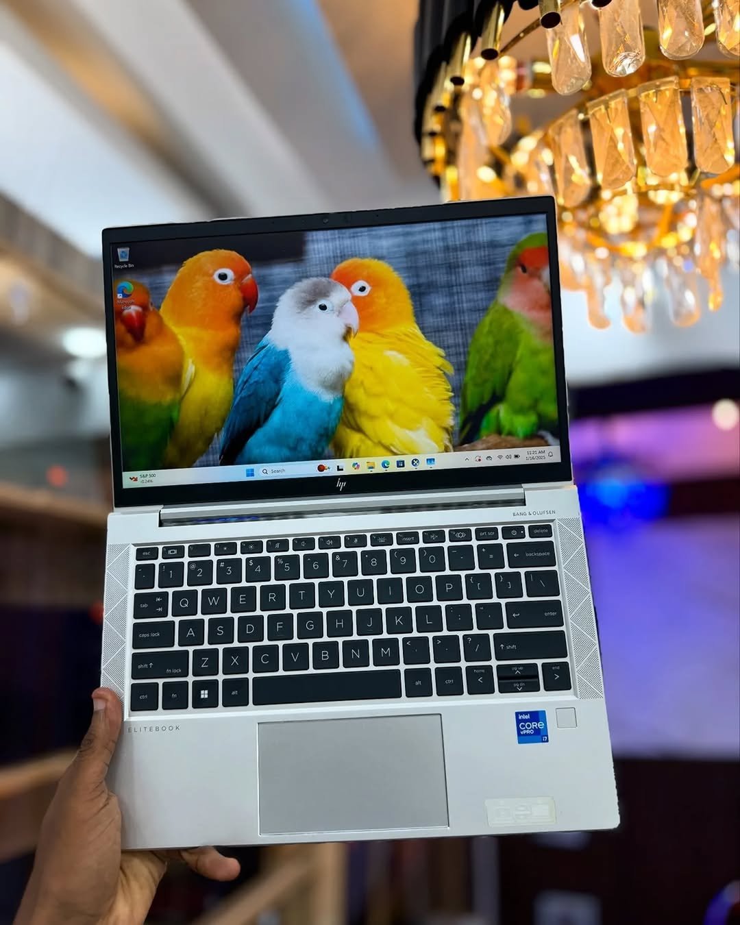 HP EliteBook 830 G8 – i7 11éme d’Écran Tactile & Ultra Puissant – Image 1