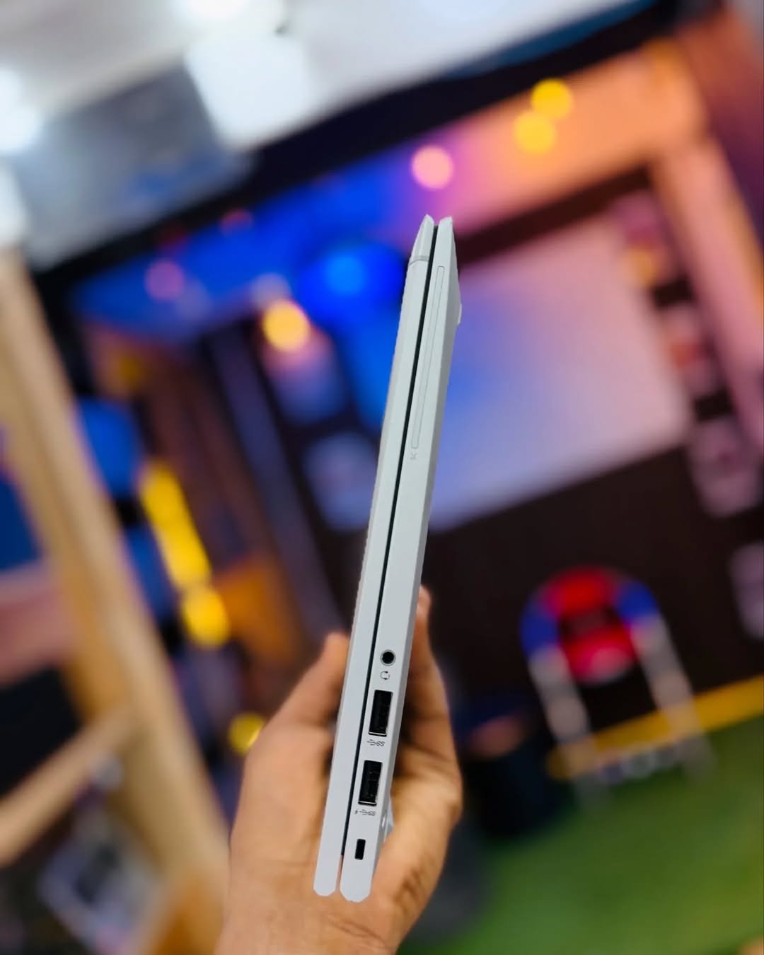 HP EliteBook 830 G8 – i7 11éme d’Écran Tactile & Ultra Puissant – Image 5